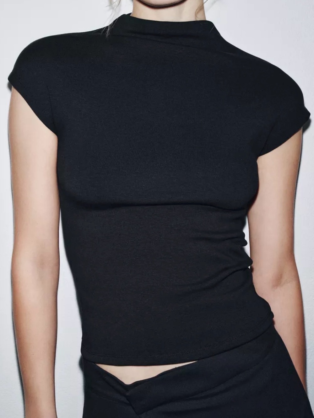 Zara Black Mock Neck Cap Sleeve Crop Top